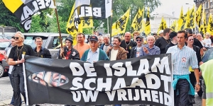 March of the Dutch Freedom Party against Islamic incursion.